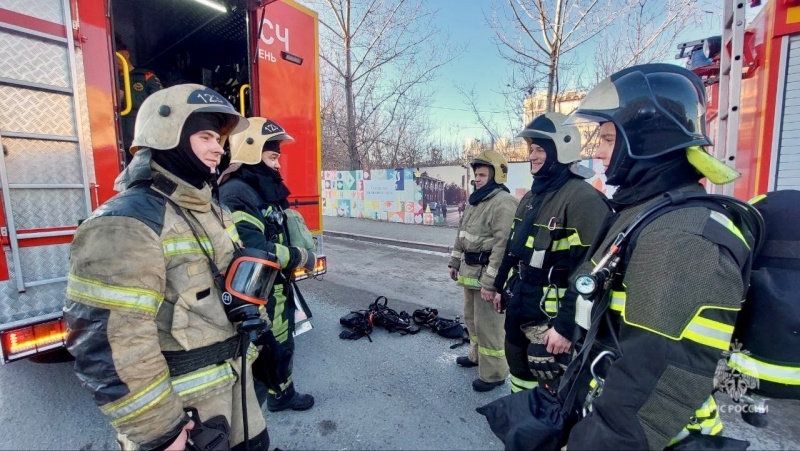 Тюменские огнеборцы ликвидировали пожар